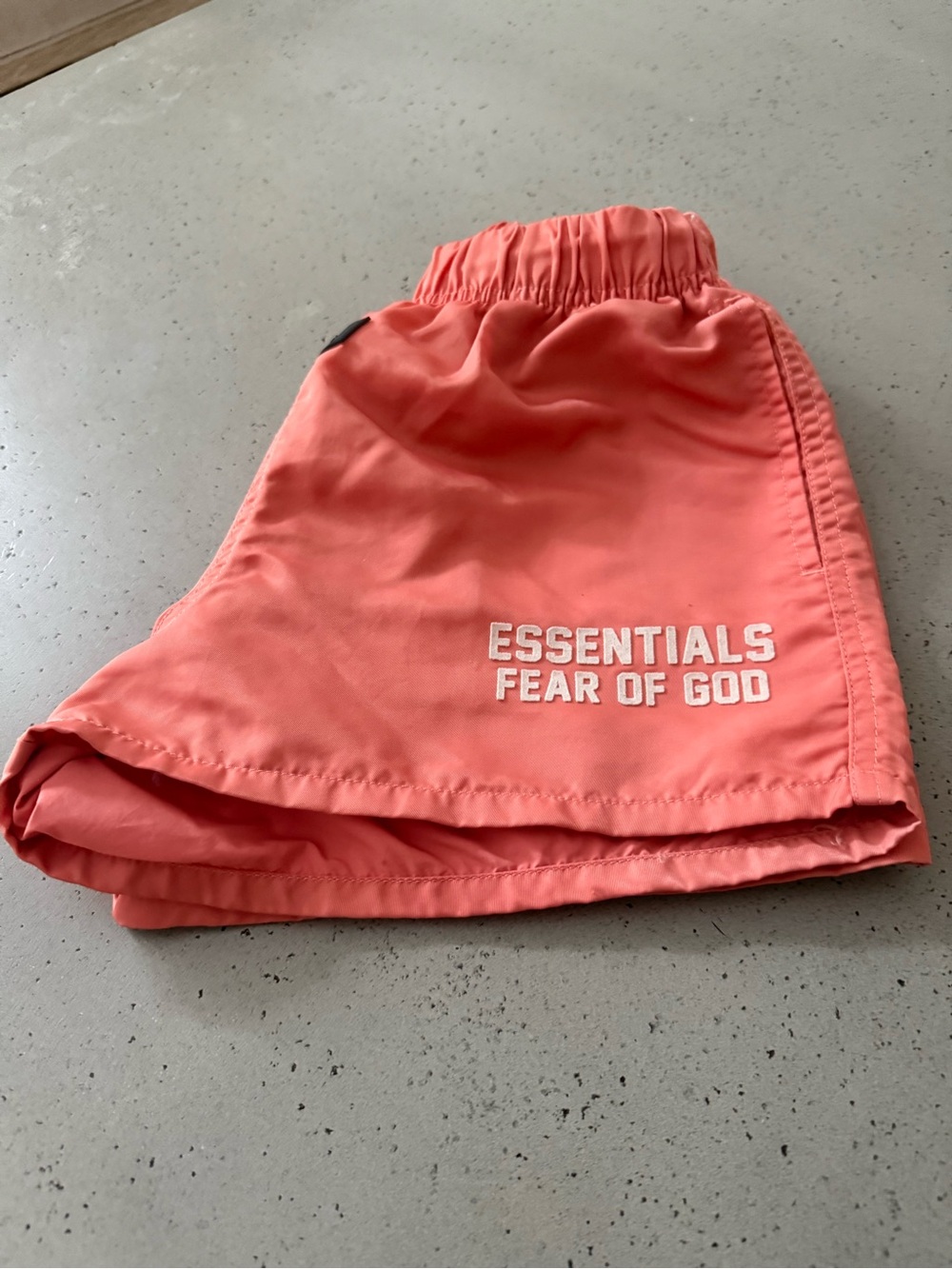 Fear of God ESSENTIALS Coral Elastic Waist Shorts